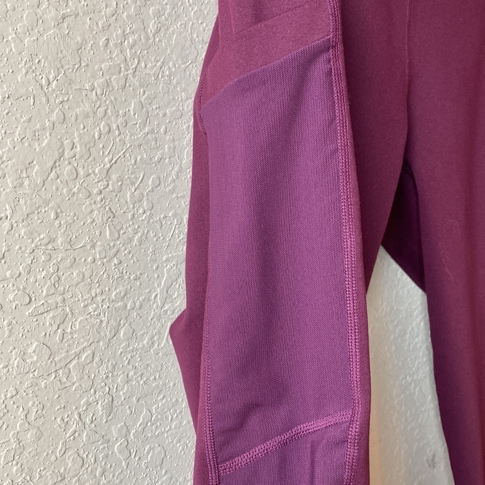 Fabletics On-The-Go‎ PowerHold Legging - Picture 3 of 13